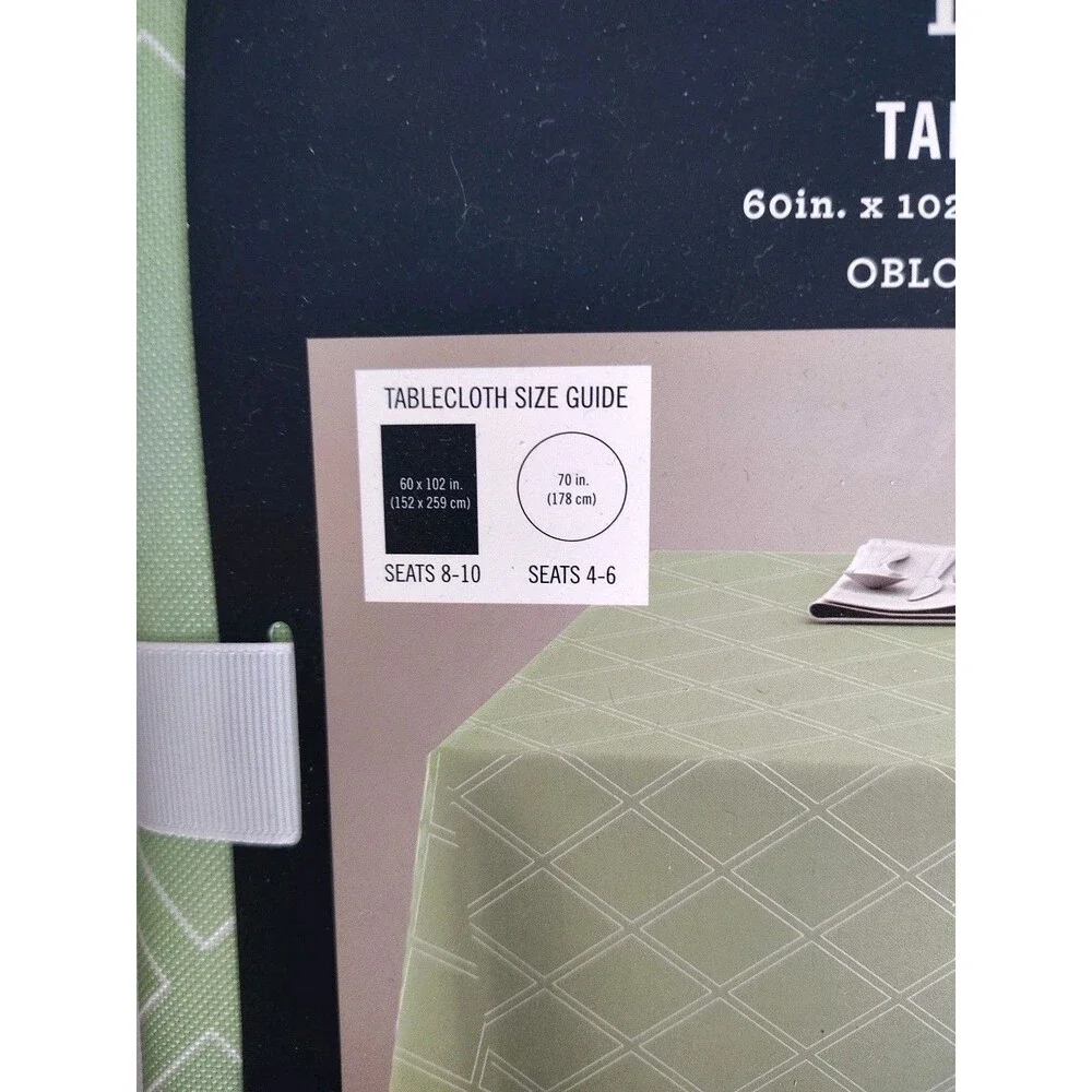 Izod Green Jacquard Trellis Tablecloth In/Outdoor Oblong 60 X 102 Water Resist